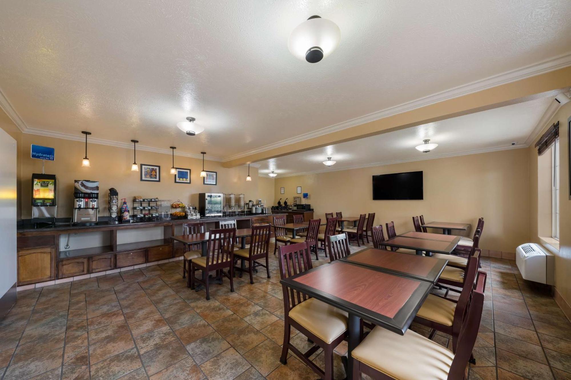 Best Western Salinas Valley Inn & Suites Exterior foto